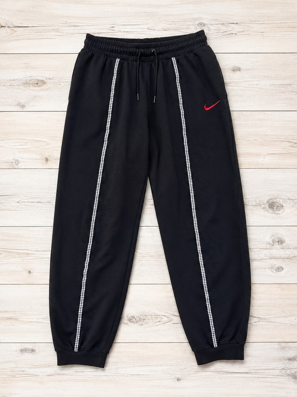 Nike Women’s Fleece Joggers Size Small Black Side Stripe Red Swoosh
